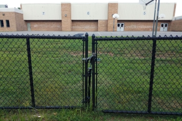 School districts chafe at following facilities law blog image