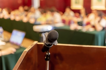 Microphone