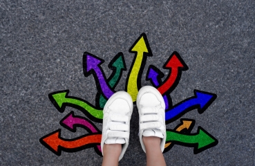 Feet with arrows in different directions