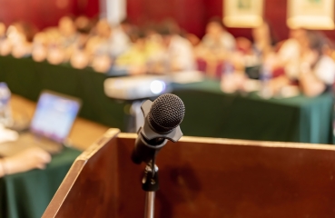 Microphone