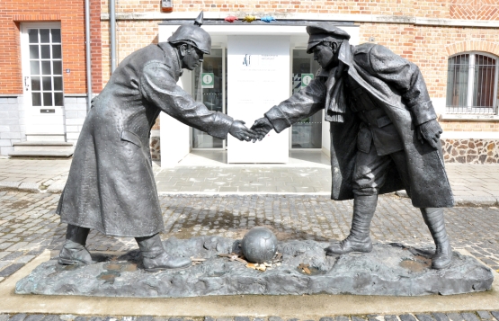 Christmas Truce Statue